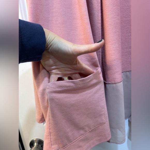 LOGO by Lori Goldstein Lounge Cardigan Swiss Dot Chiffon Hem Women Sz 3X - Picture 5 of 8